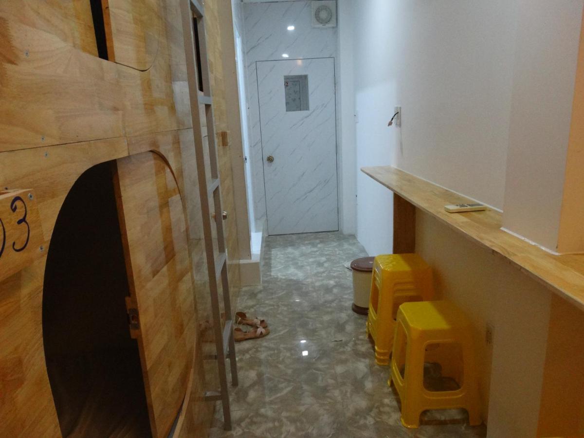 Tan ThàNh Hotel Thành Pho Ho Chí Minh Esterno foto
