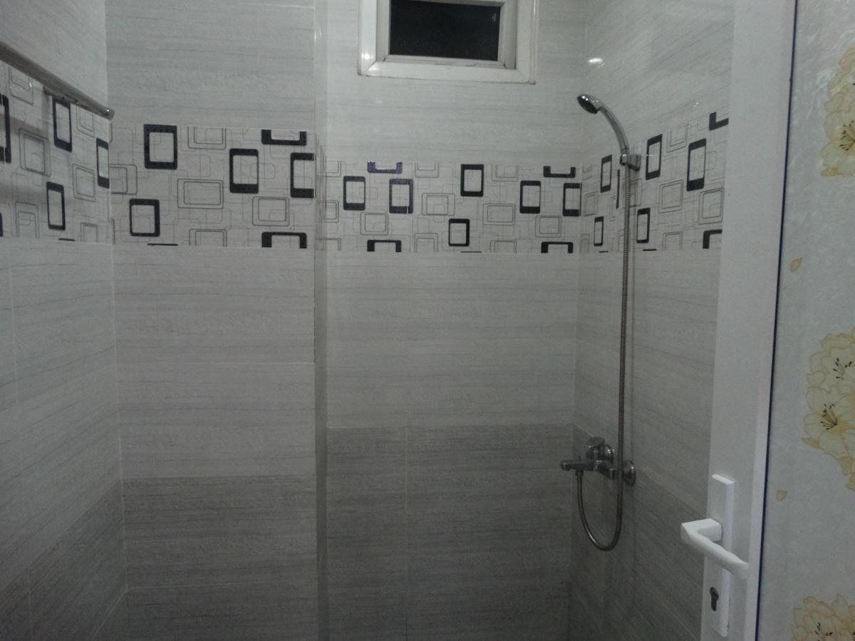 Tan ThàNh Hotel Thành Pho Ho Chí Minh Esterno foto