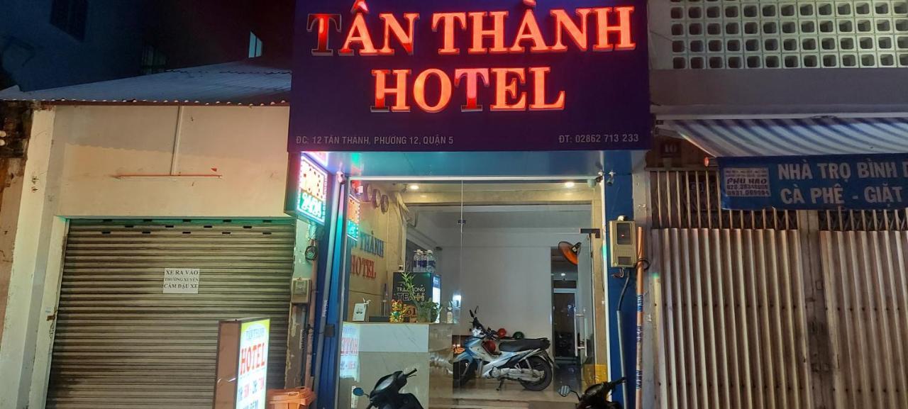 Tan ThàNh Hotel Thành Pho Ho Chí Minh Esterno foto